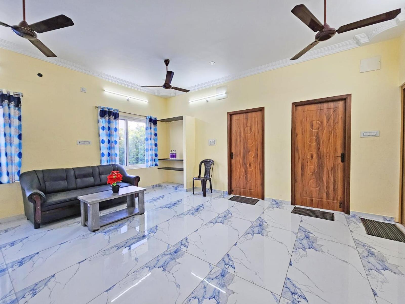 Auro Galaxy Villa Pondicherry Exterior photo