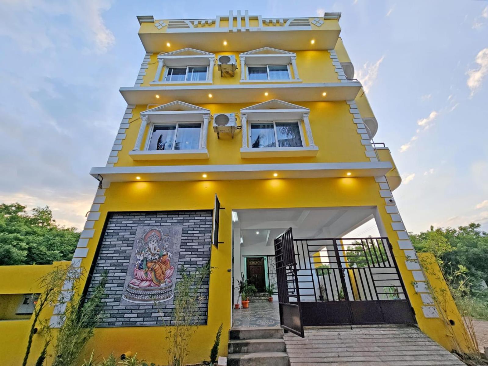 Auro Galaxy Villa Pondicherry Exterior photo